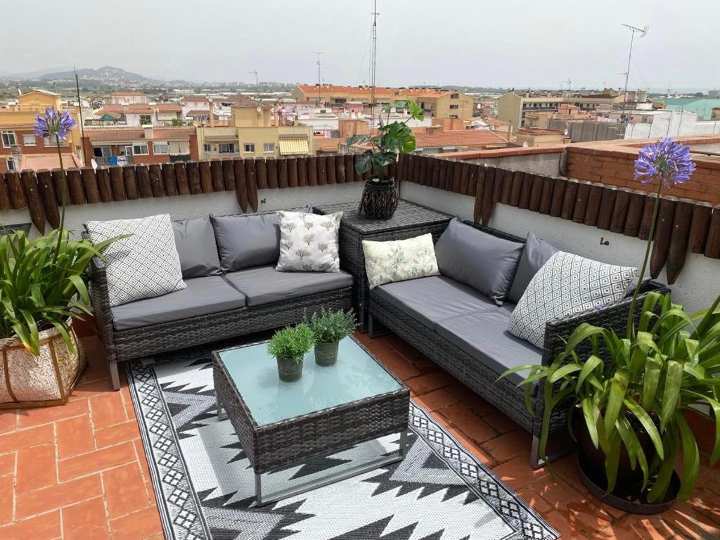 Apartamento Con Terraza Y Piscina En Малграт де Мар Екстериор снимка